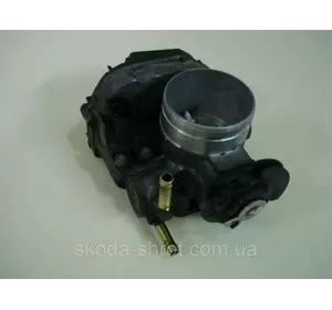 Дроссельная заслонка двигателя  AGU 1,8Т   20V
